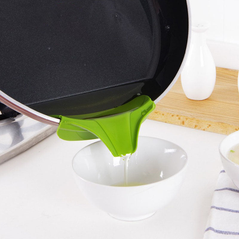 Kitchen Funnel with Anti-Splash Edge – Spill-Proof Pouring Tool with Liquid Streamer Spout